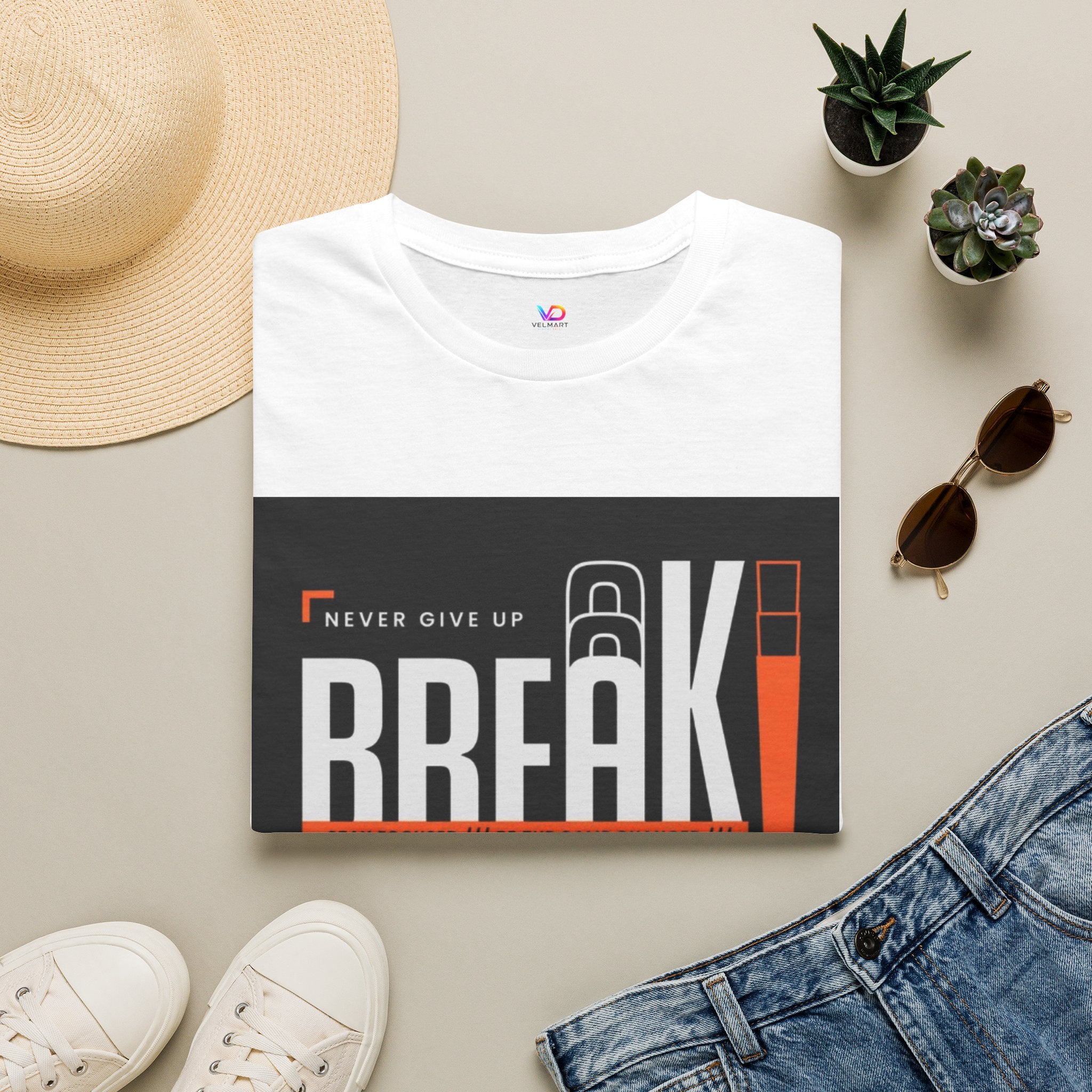 Break the Limit T-Shirt — “Never Give Up, Break” Motivational Graphic Tee