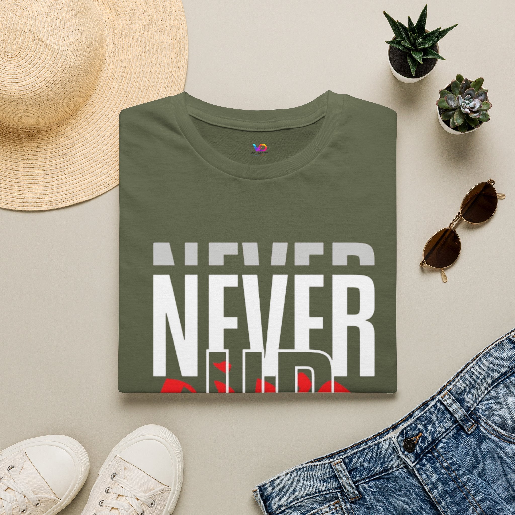 Never Give Up T-Shirt — Motivational Graphic Tee (Stay Focused)