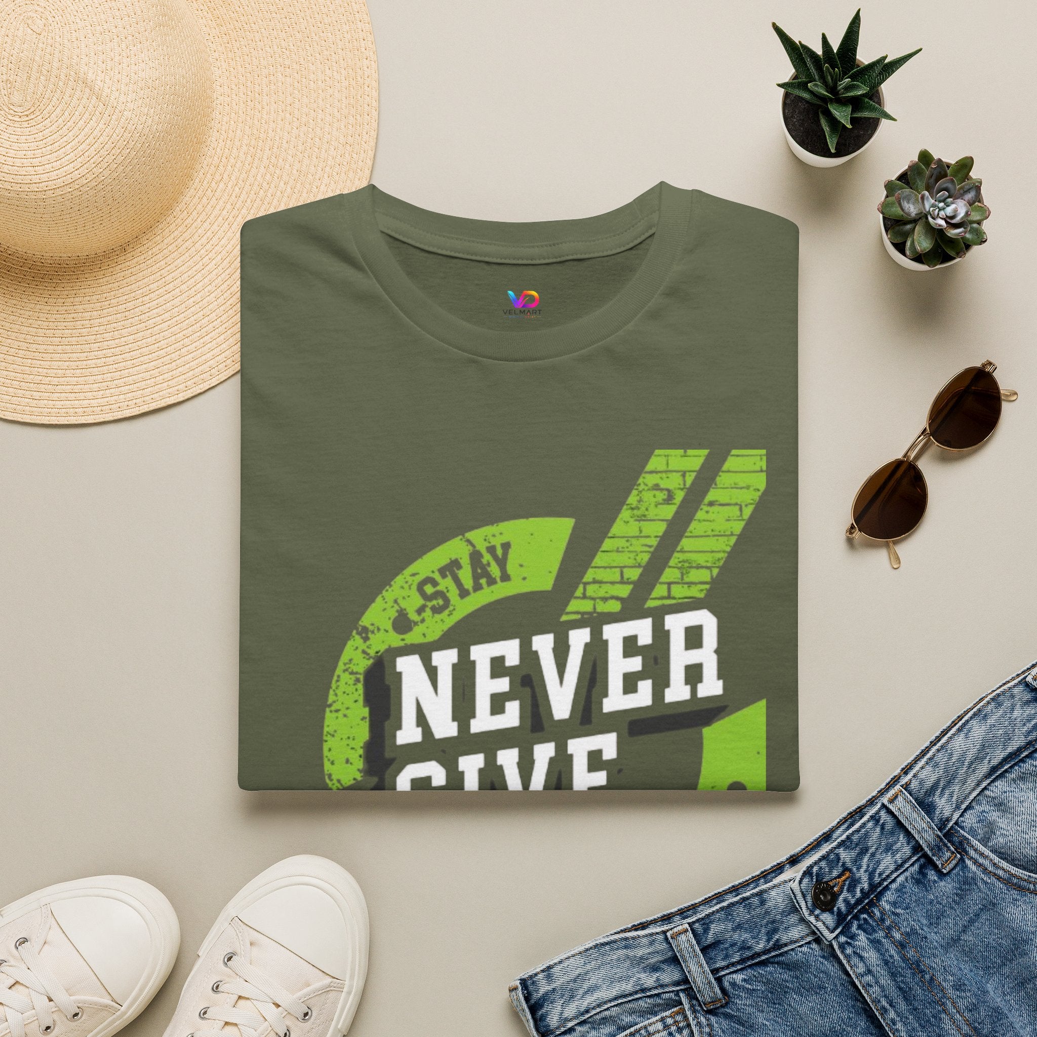 Never Give Up T-Shirt — Stay Strong Motivational Tee