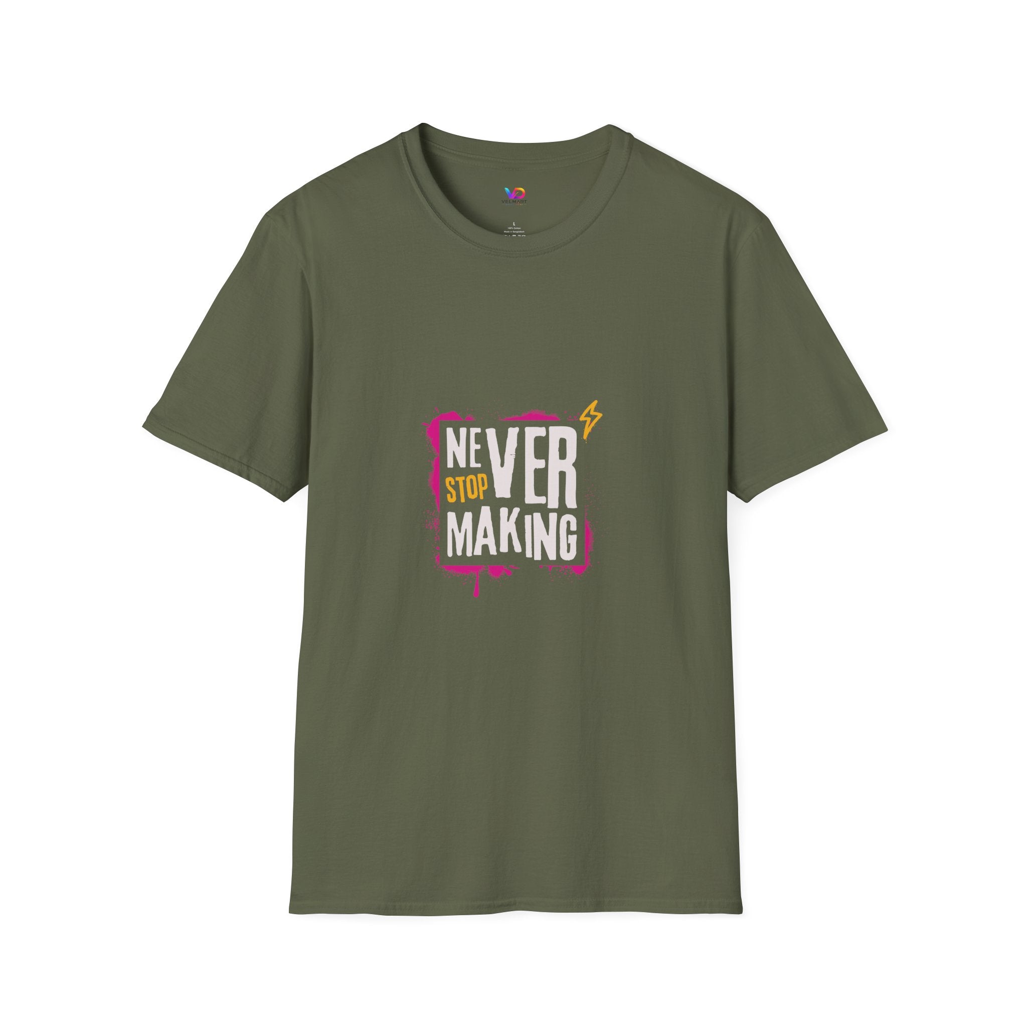 T-Shirt — "Never Stop Dreaming" Graphic Tee (Pink Brushstroke Lightning)