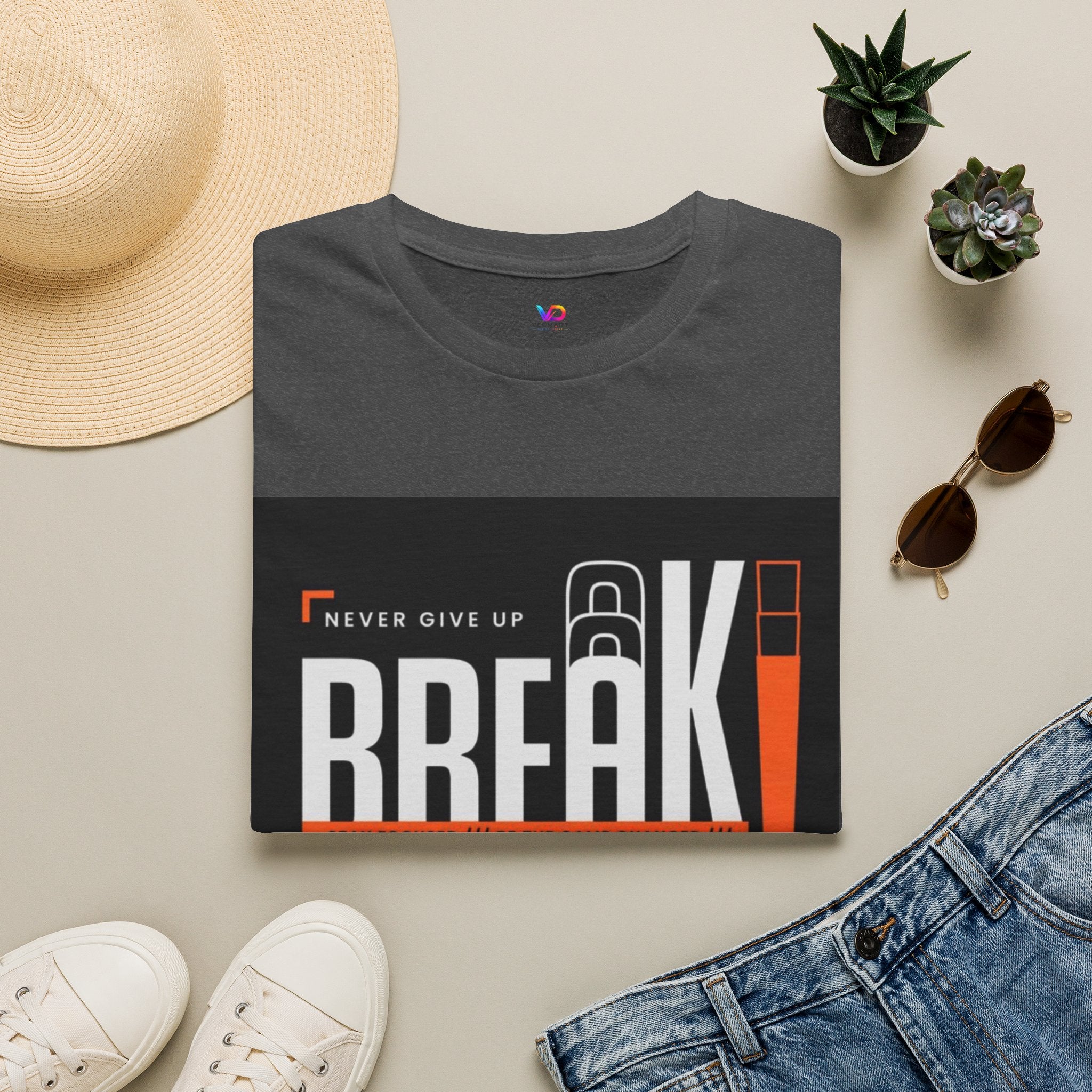 Break the Limit T-Shirt — “Never Give Up, Break” Motivational Graphic Tee
