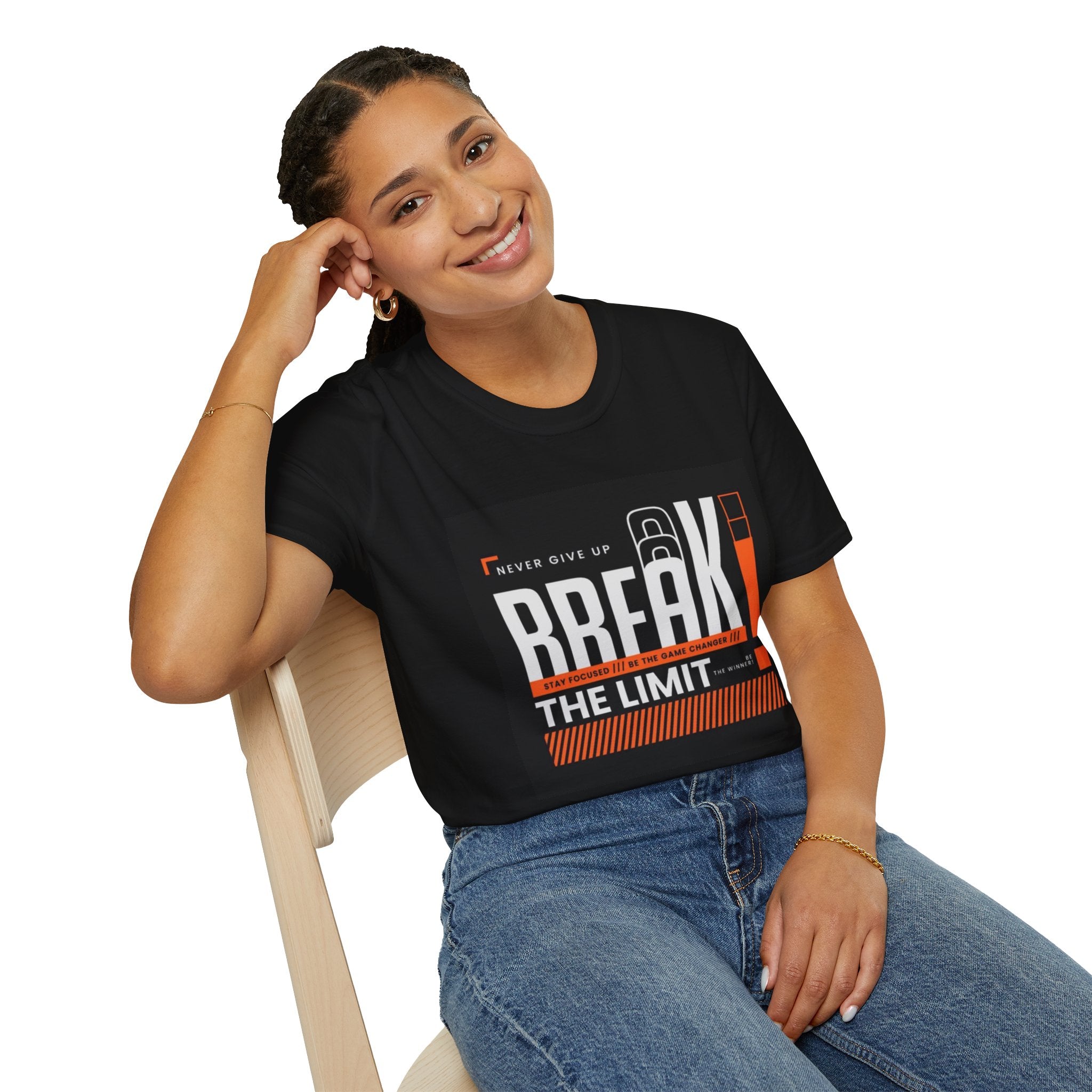 Break the Limit T-Shirt — “Never Give Up, Break” Motivational Graphic Tee