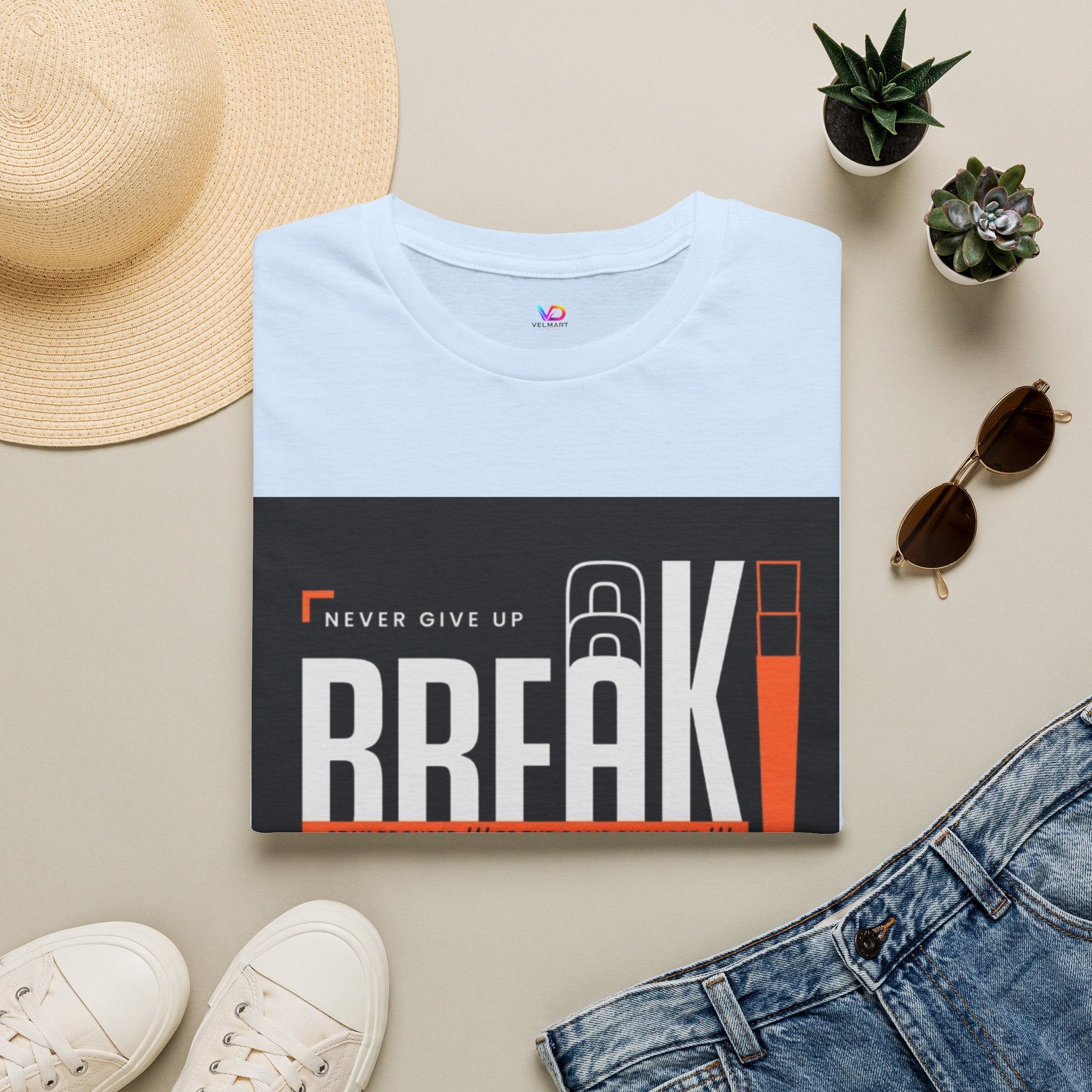 Break the Limit T-Shirt — “Never Give Up, Break” Motivational Graphic Tee