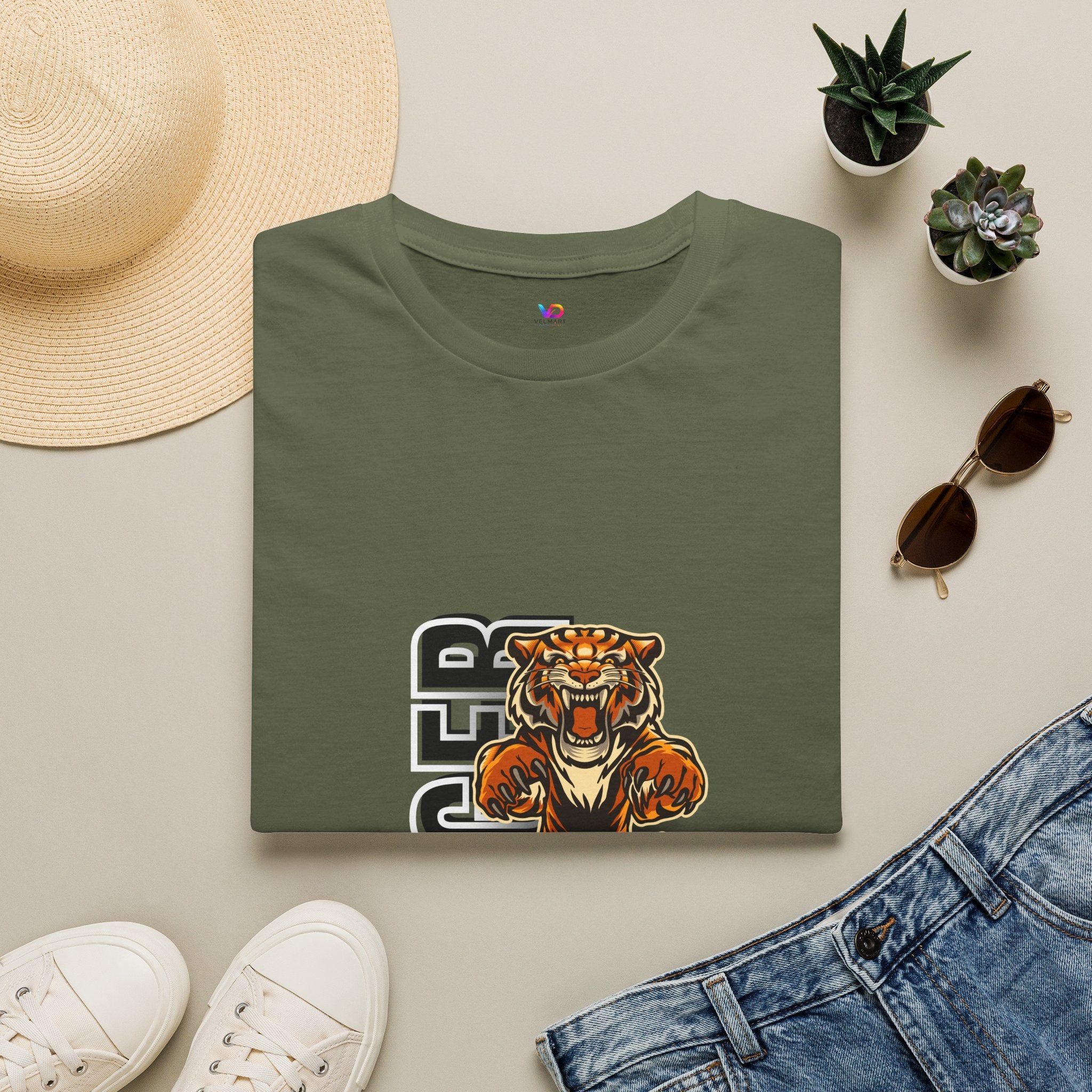 Tiger Graphic T-Shirt – Fierce Roaring Tiger Vertical Text Design