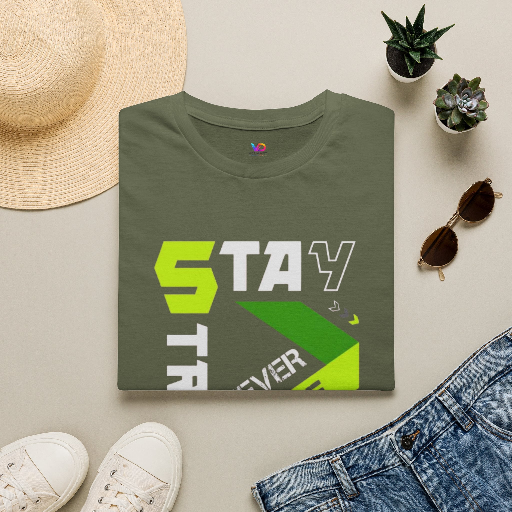 Stay Strong Graphic Tee — "Never Give Up" Motivational T-Shirt