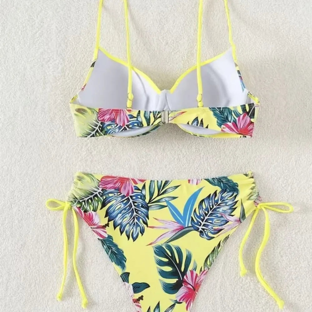 Fashion Little Green New Bikini Split Plant Printed Swimsuit and Swimsuit Set Gather Beach Hot Springs Women's Strap Swimsuit