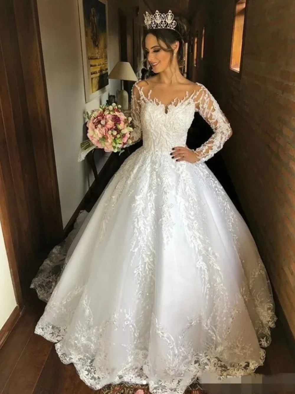 Luxury Long Wedding dress Transparent neck pearl lace long sleeve sweep train bridal dress new custom Vestido De Noiva 2024