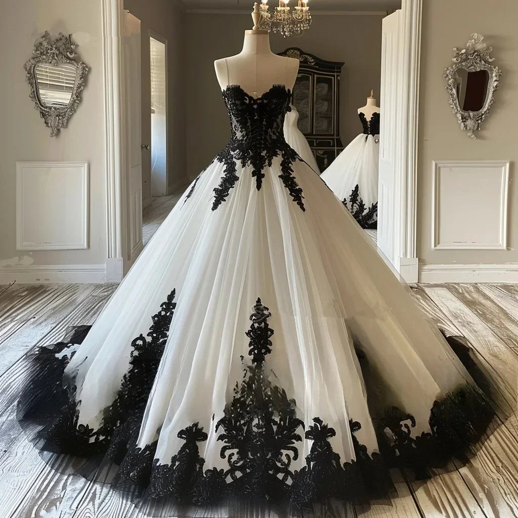 Black White Gothic Victorian Wedding Dresses Sweetheart Lace-up Corset Applilque Ooutdoor Bridal Gown Garment Customsized