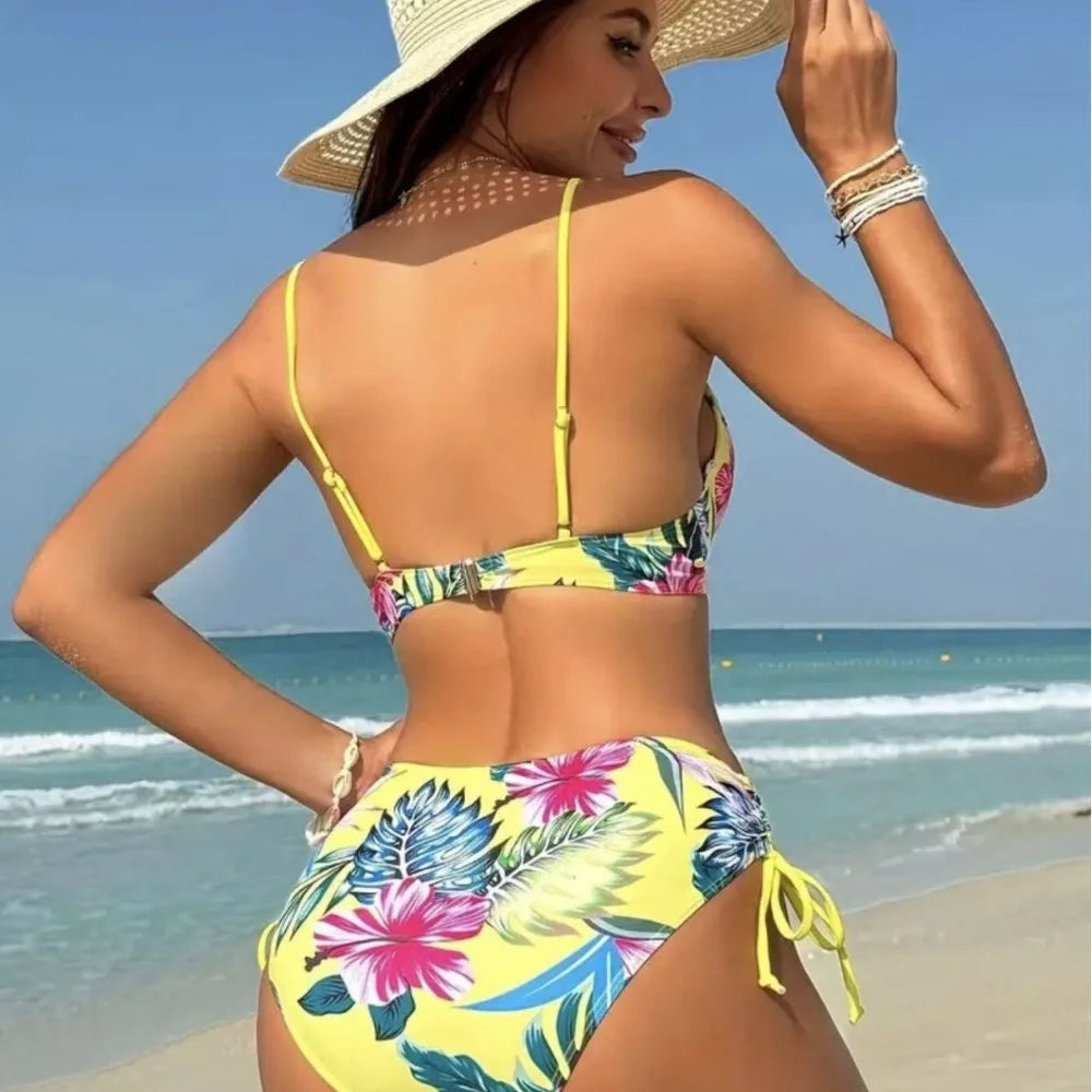 Fashion Little Green New Bikini Split Plant Printed Swimsuit and Swimsuit Set Gather Beach Hot Springs Women's Strap Swimsuit