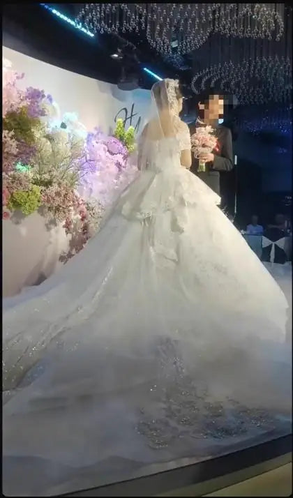French Wedding Dress Heavy Industry Beaded Bride High-end Starry Sky Texture Small Main Veil Light Luxury Customized