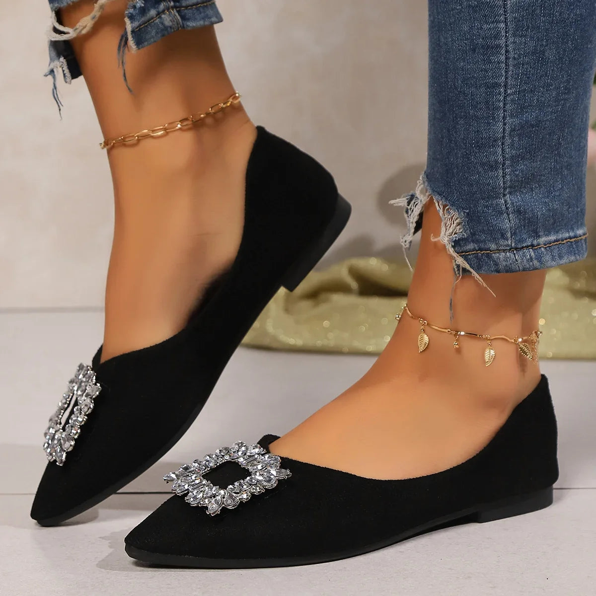 2024 New Spring and Autumn Flat Shoes Women's Shoes Pointed Diamond Metal Square Buckle Single Shoes